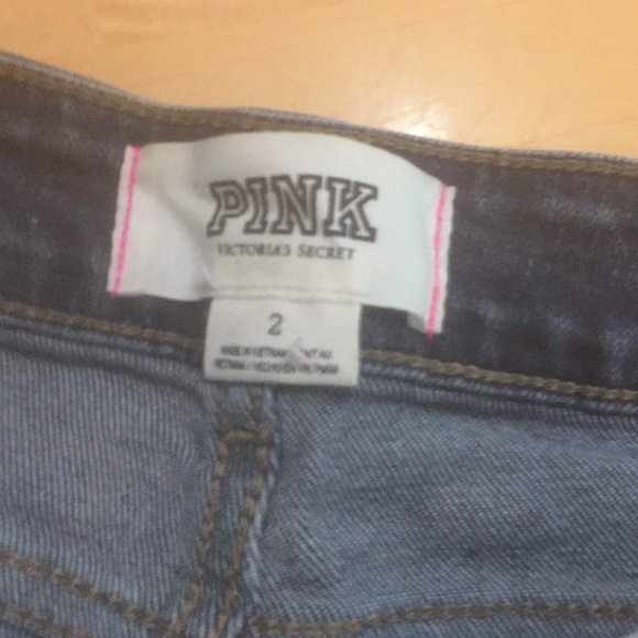 PINK cut off jean shorts - Picture 6 of 6